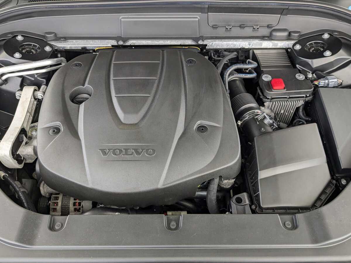 Купить Volvo XC60, 2020, 94 914 км, фото №9