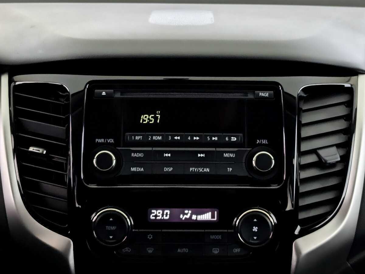 Купить Mitsubishi Pajero Sport, 2018, 112 548 км, фото №15