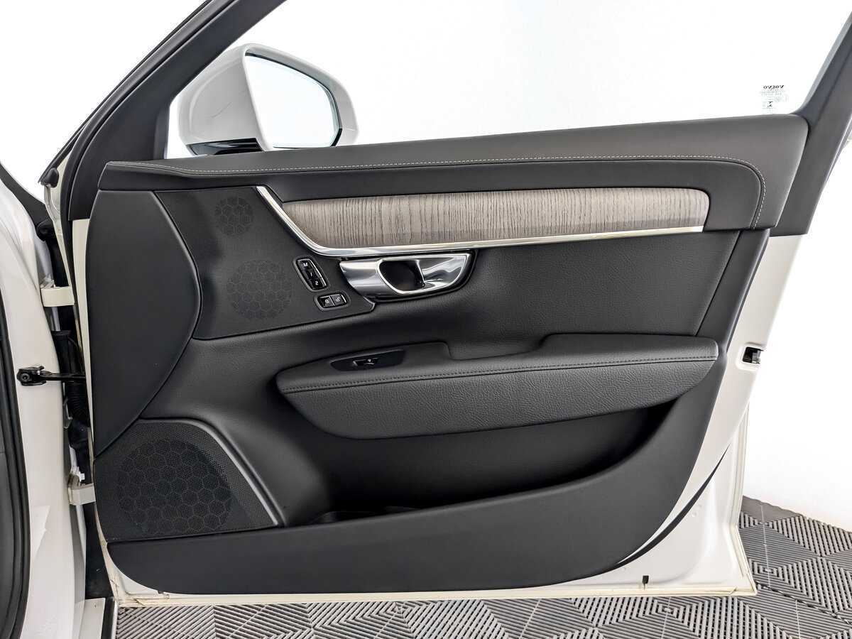 Купить Volvo S90, 2021, 62 526 км, фото №27