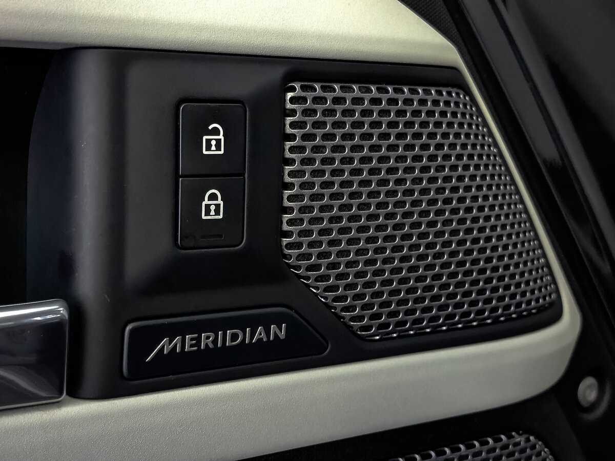 Купить Land Rover Defender 90, 2021, 52 800 км, фото №26
