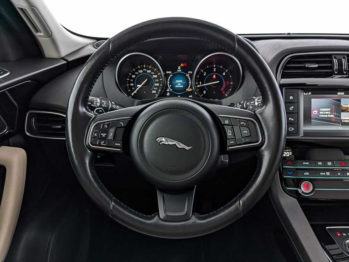 Купить Jaguar F-Pace, 2017, 68 956 км, фото №19