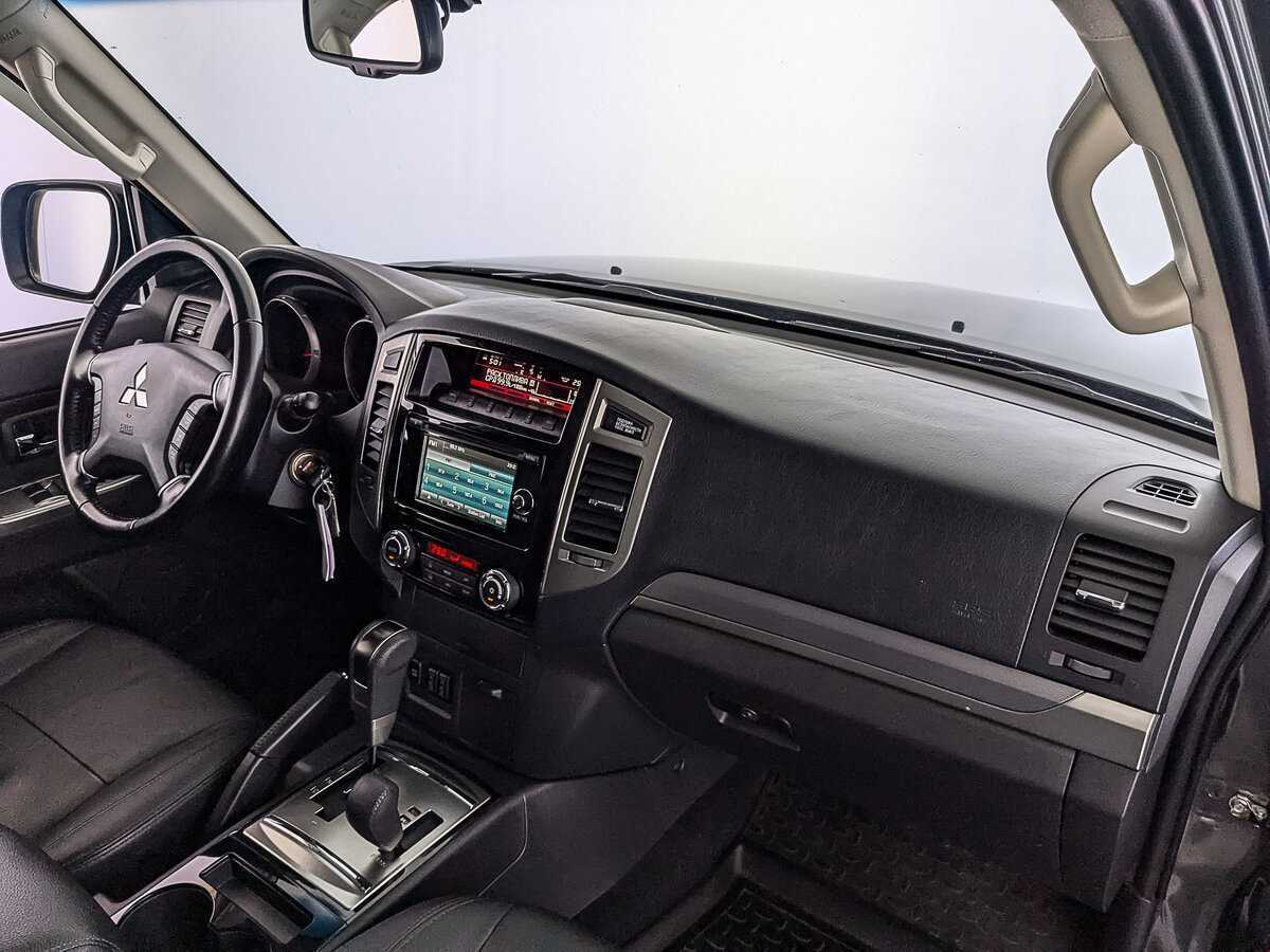 Купить Mitsubishi Pajero, 2018, 83 056 км, фото №13