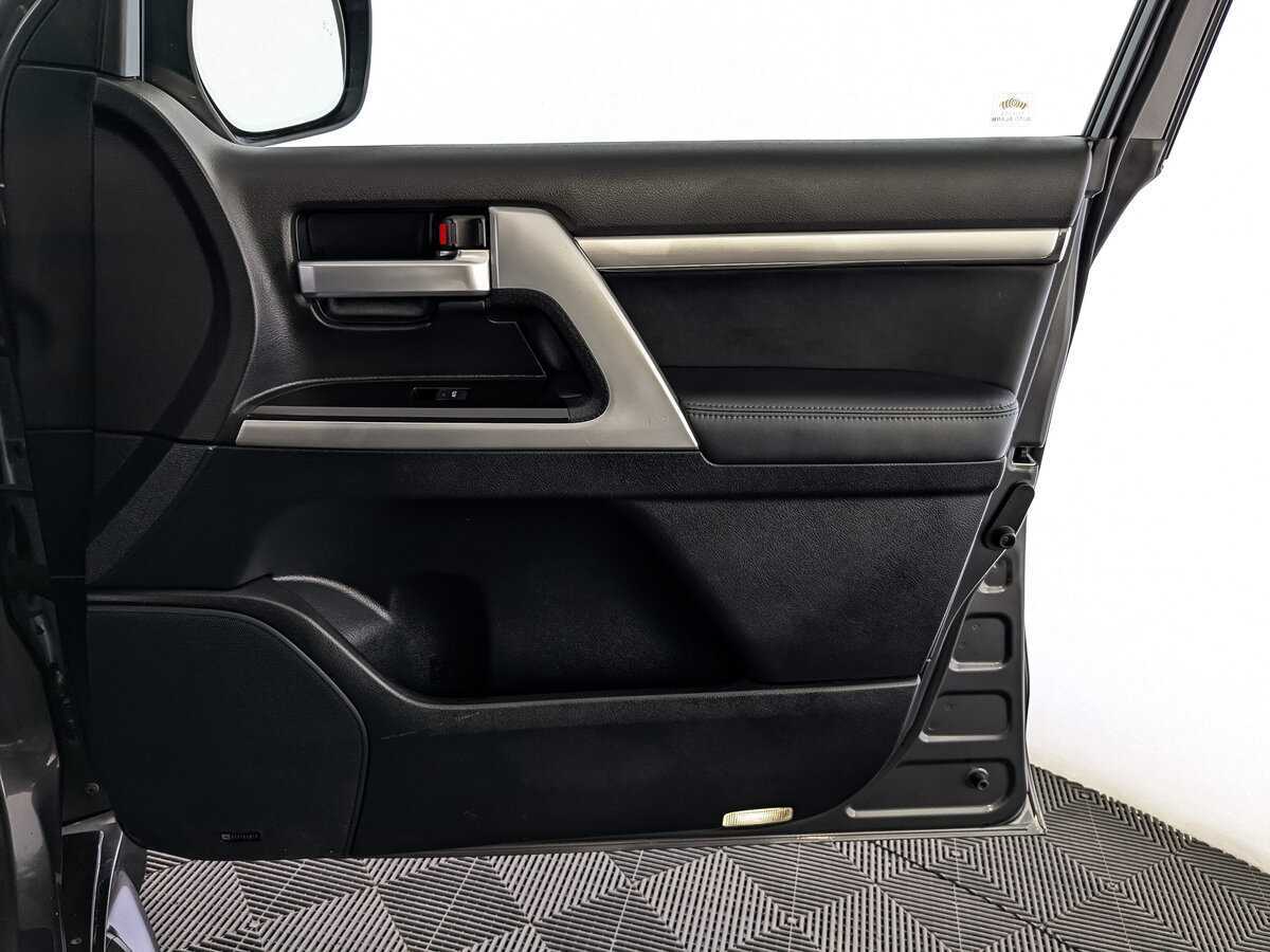Купить Toyota Land Cruiser, 2019, 124 395 км, фото №23