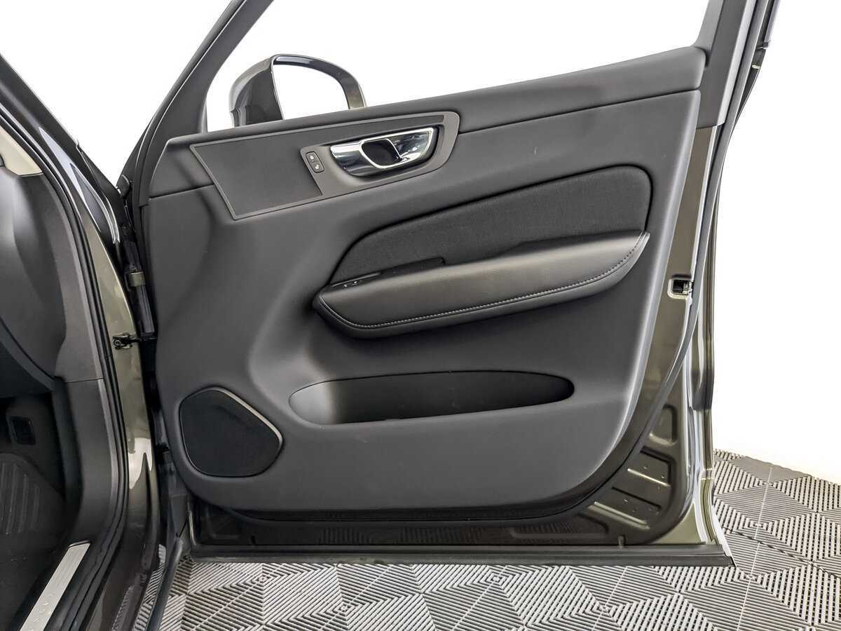 Купить Volvo XC60, 2019, 62 516 км, фото №25