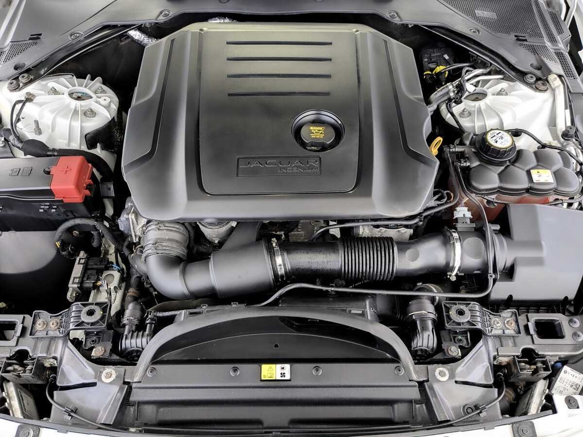 Купить Jaguar XE, 2017, 98 697 км, фото №9