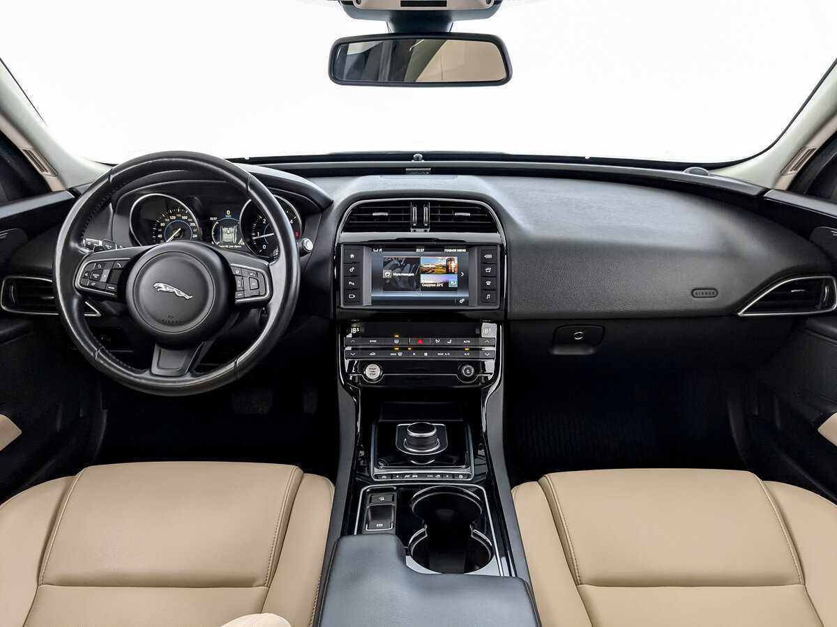 Купить Jaguar XE, 2017, 98 697 км, фото №14