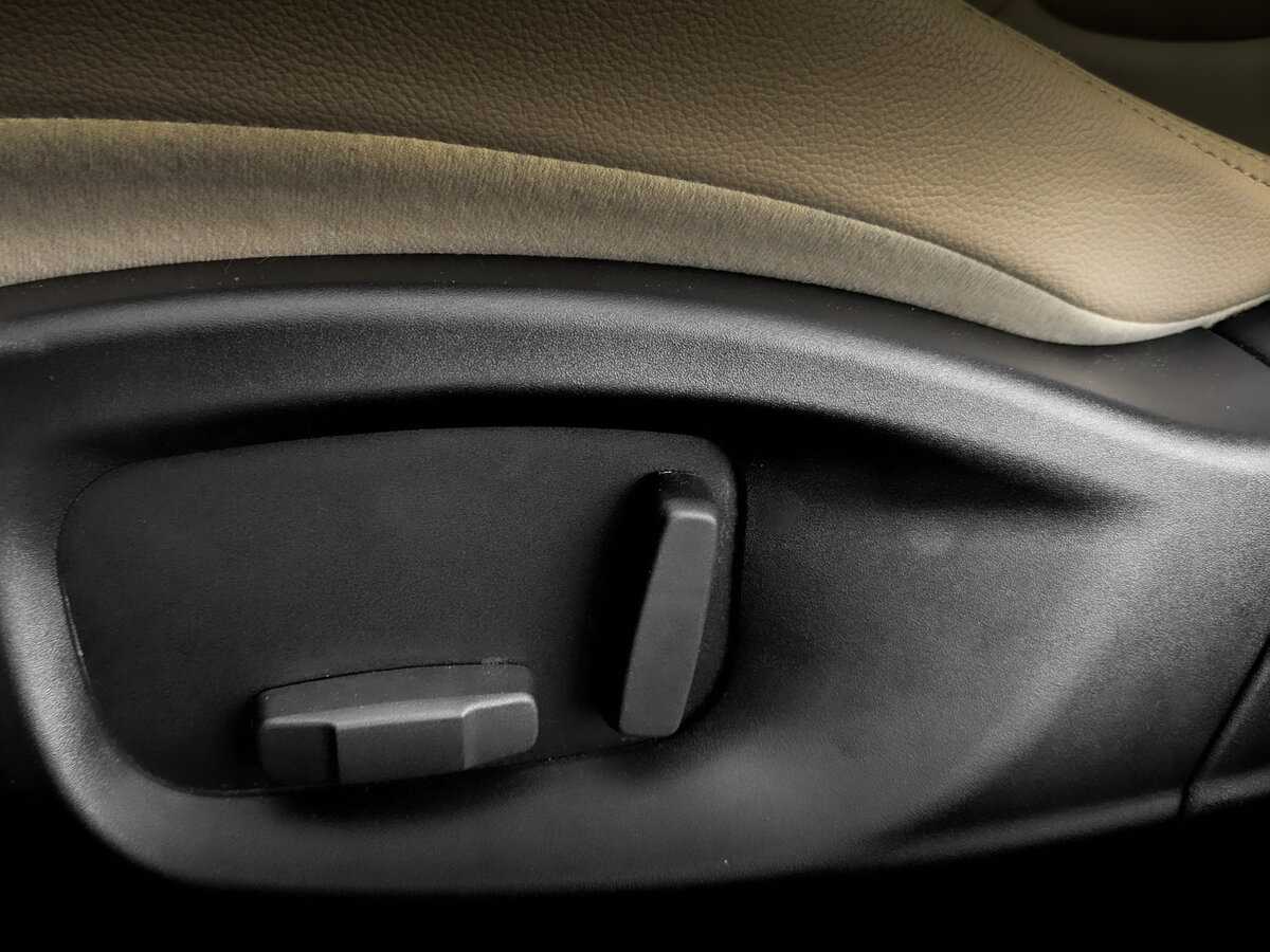 Купить Jaguar XE, 2017, 98 697 км, фото №21