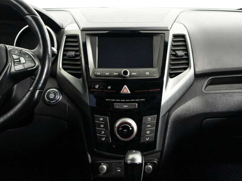 Купить SsangYong Tivoli, 2018, 105 388 км, фото №12