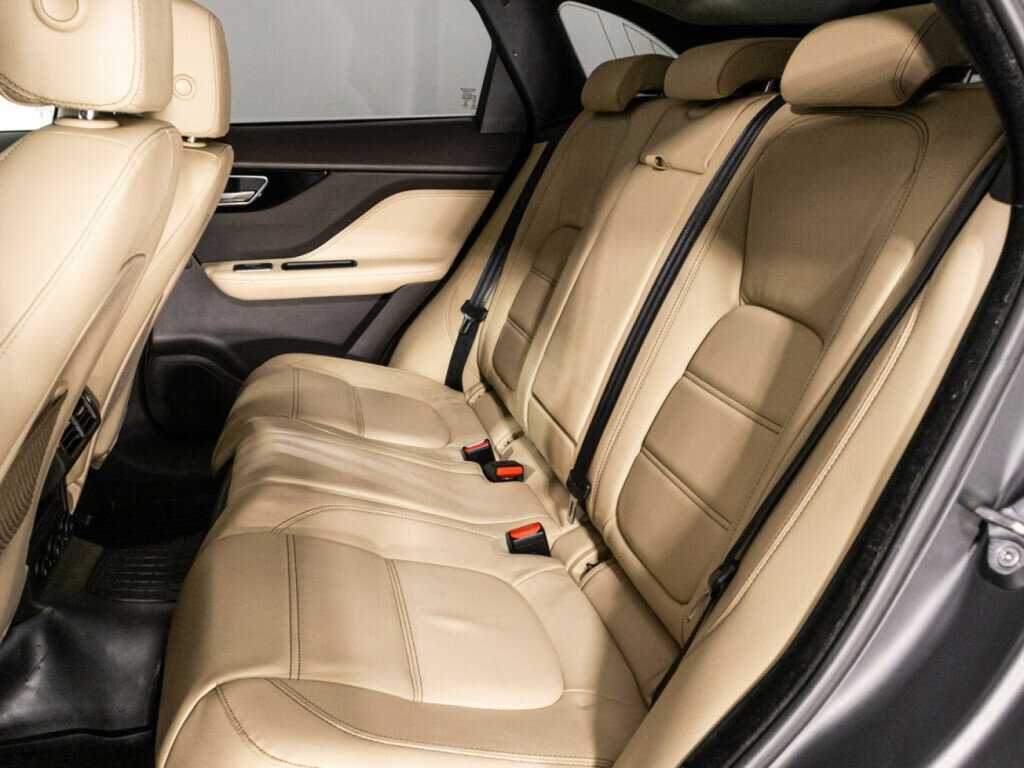Купить Jaguar F-Pace, 2017, 73 860 км, фото №9