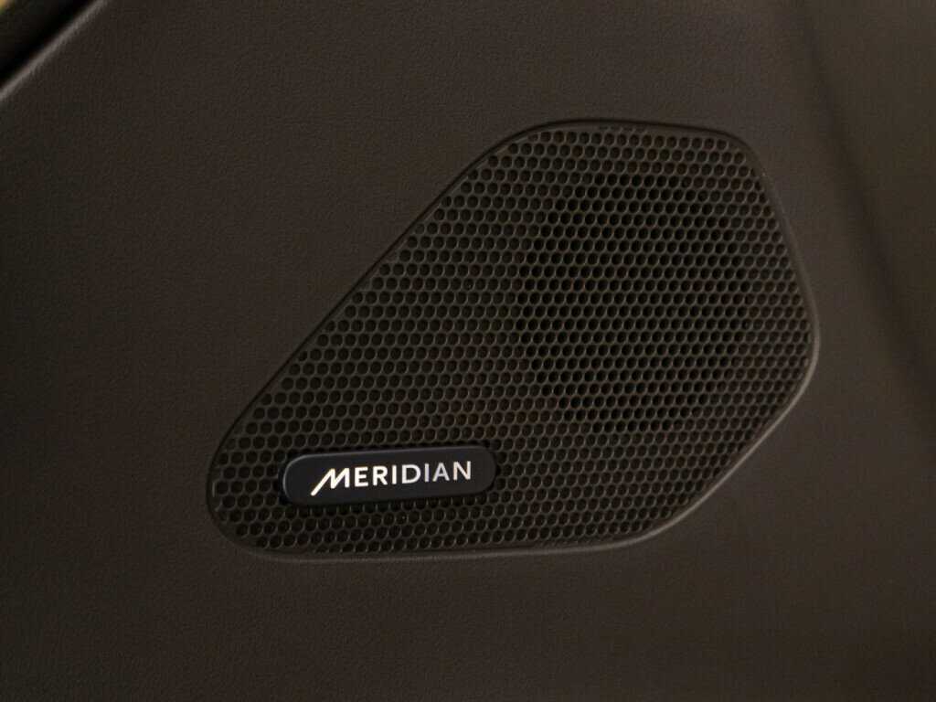 Купить Jaguar F-Pace, 2017, 73 860 км, фото №20