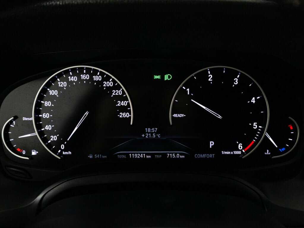 Купить BMW 3 серии 320d xDrive, 2019, 119 239 км, фото №12