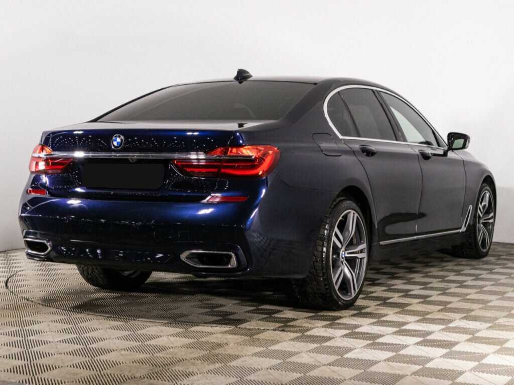 Купить BMW 7 серии 730i, 2016, 168 760 км, фото №4