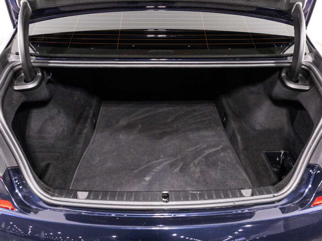 Купить BMW 7 серии 730i, 2016, 168 760 км, фото №13