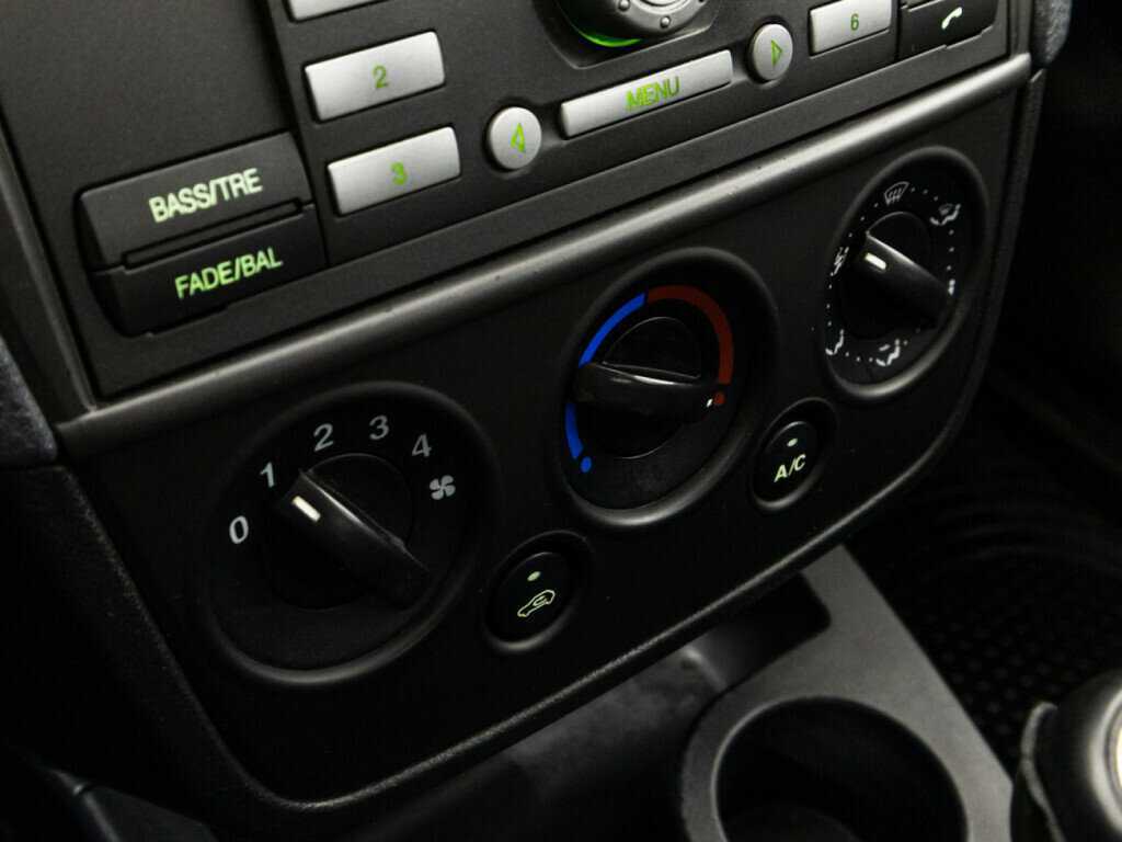 Купить Ford Fiesta, 2006, 198 018 км, фото №15