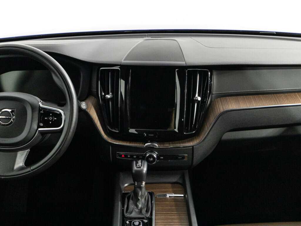 Купить Volvo XC60, 2021, 108 792 км, фото №14