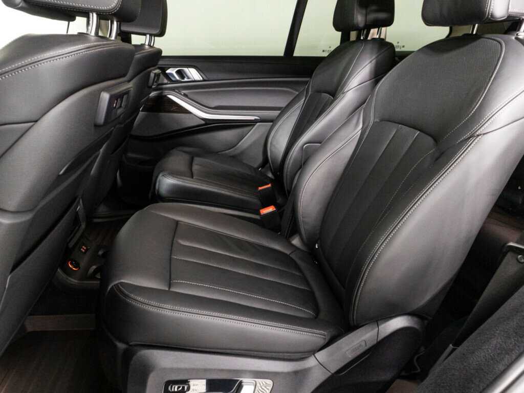 Купить BMW X7 40i, 2020, 73 917 км, фото №8
