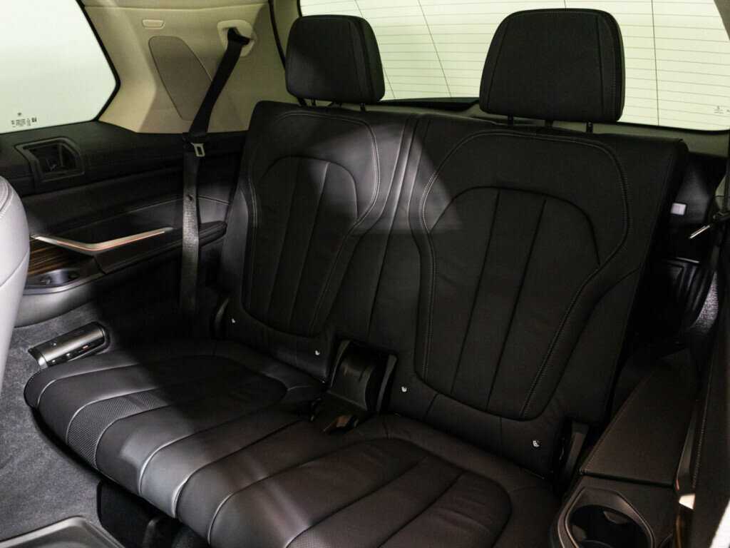 Купить BMW X7 40i, 2020, 73 917 км, фото №17