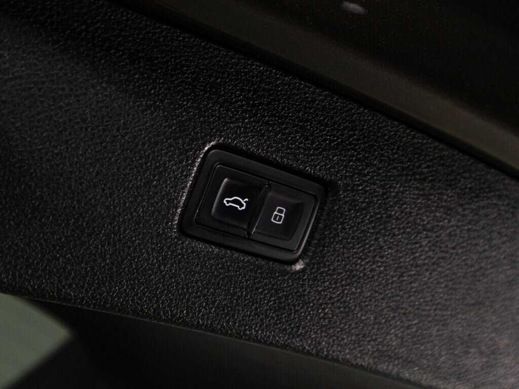 Купить Audi Q7, 2015, 146 823 км, фото №14