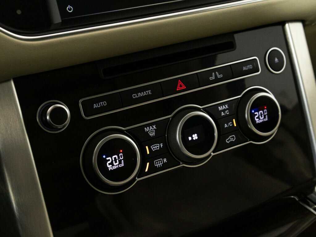 Купить Land Rover Range Rover Long, 2017, 128 599 км, фото №29