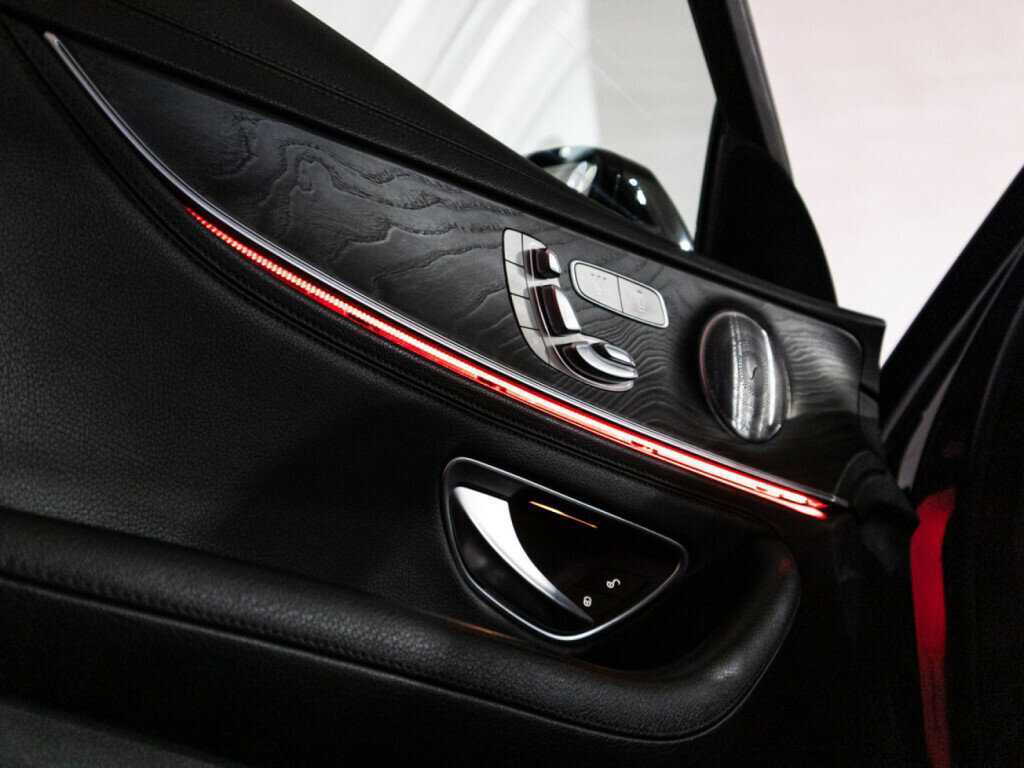 Купить Mercedes-Benz E-Класс 200, 2019, 76 013 км, фото №25