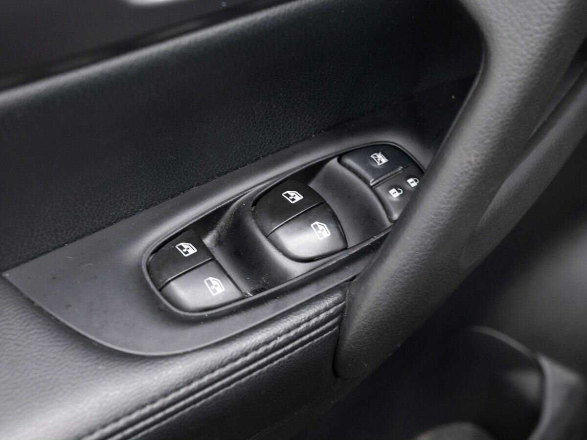 Купить Nissan Qashqai, 2019, 92 640 км, фото №17