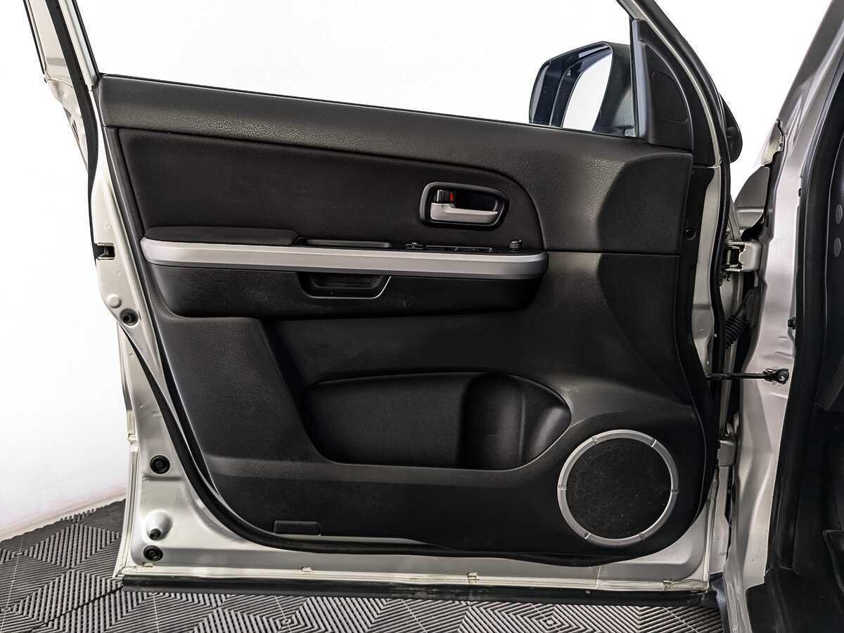 Купить Suzuki Grand Vitara, 2010, 123 184 км, фото №19