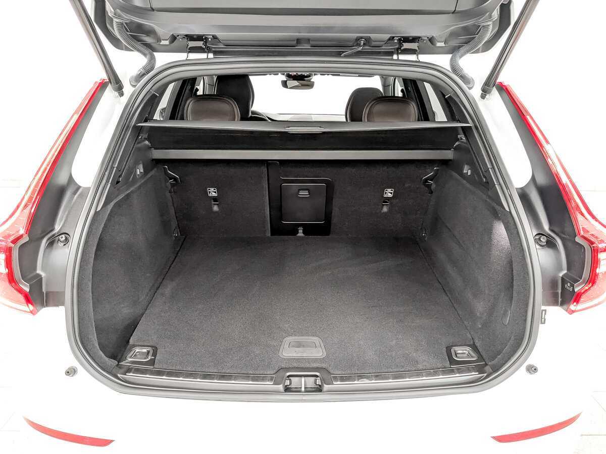 Купить Volvo XC60, 2021, 46 557 км, фото №10