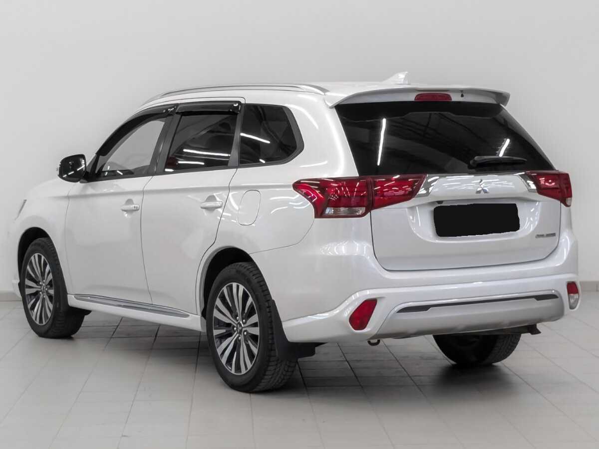 Купить Mitsubishi Outlander, 2022, 8 874 км, фото №7