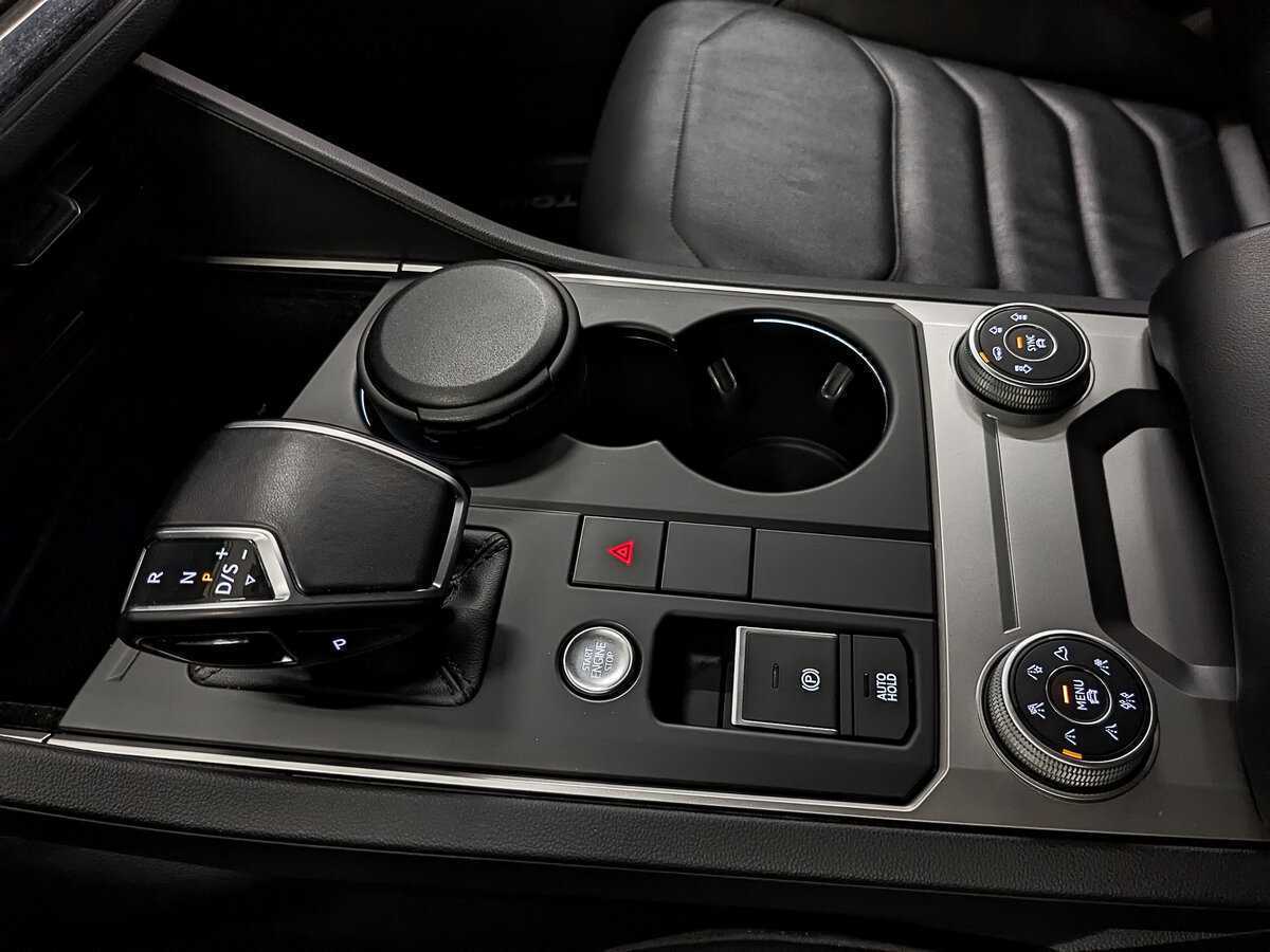 Купить Volkswagen Touareg, 2018, 91 783 км, фото №29