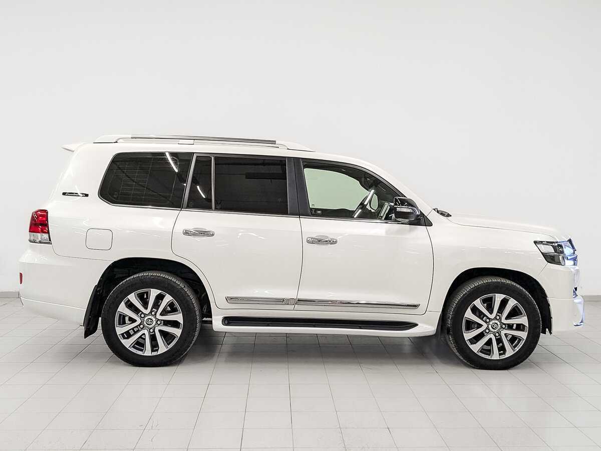 Купить Toyota Land Cruiser, 2017, 125 625 км, фото №4