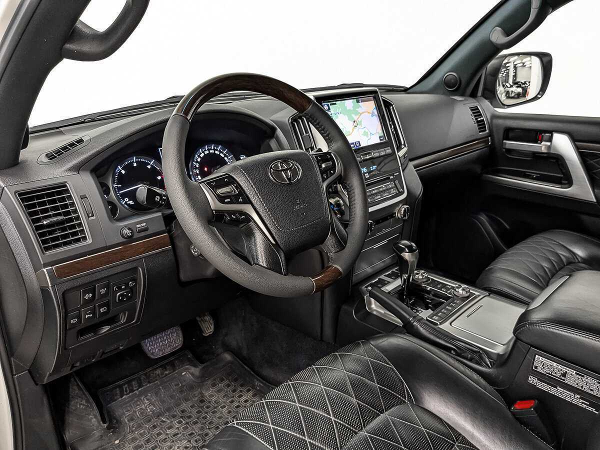 Купить Toyota Land Cruiser, 2017, 125 625 км, фото №12