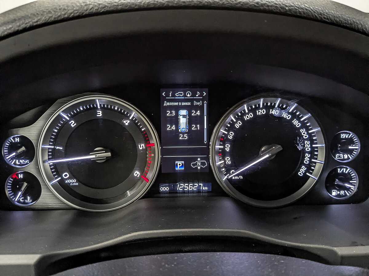 Купить Toyota Land Cruiser, 2017, 125 625 км, фото №13