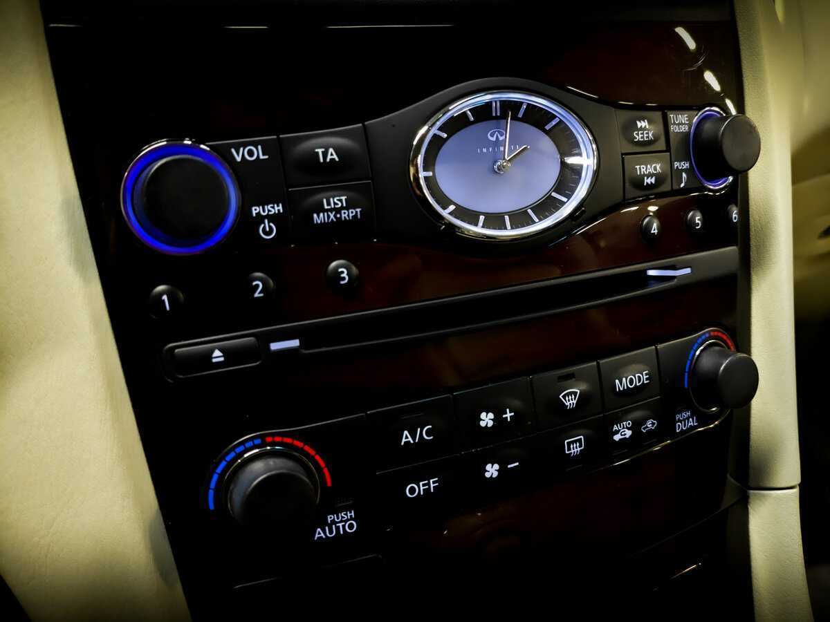 Купить Infiniti QX50, 2015, 132 000 км, фото №16