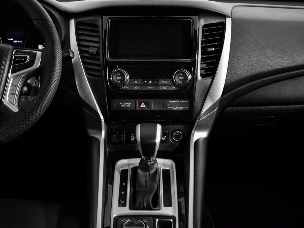 Купить Mitsubishi Pajero Sport, 2019, 127 403 км, фото №13