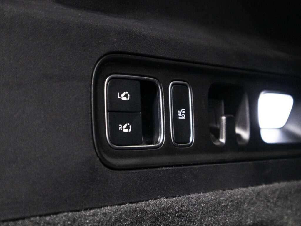 Купить LiXiang L7, 2023, 47 441 км, фото №13