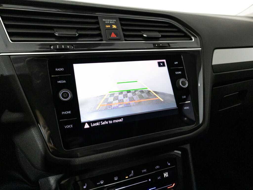 Купить Volkswagen Tiguan, 2022, 29 038 км, фото №17