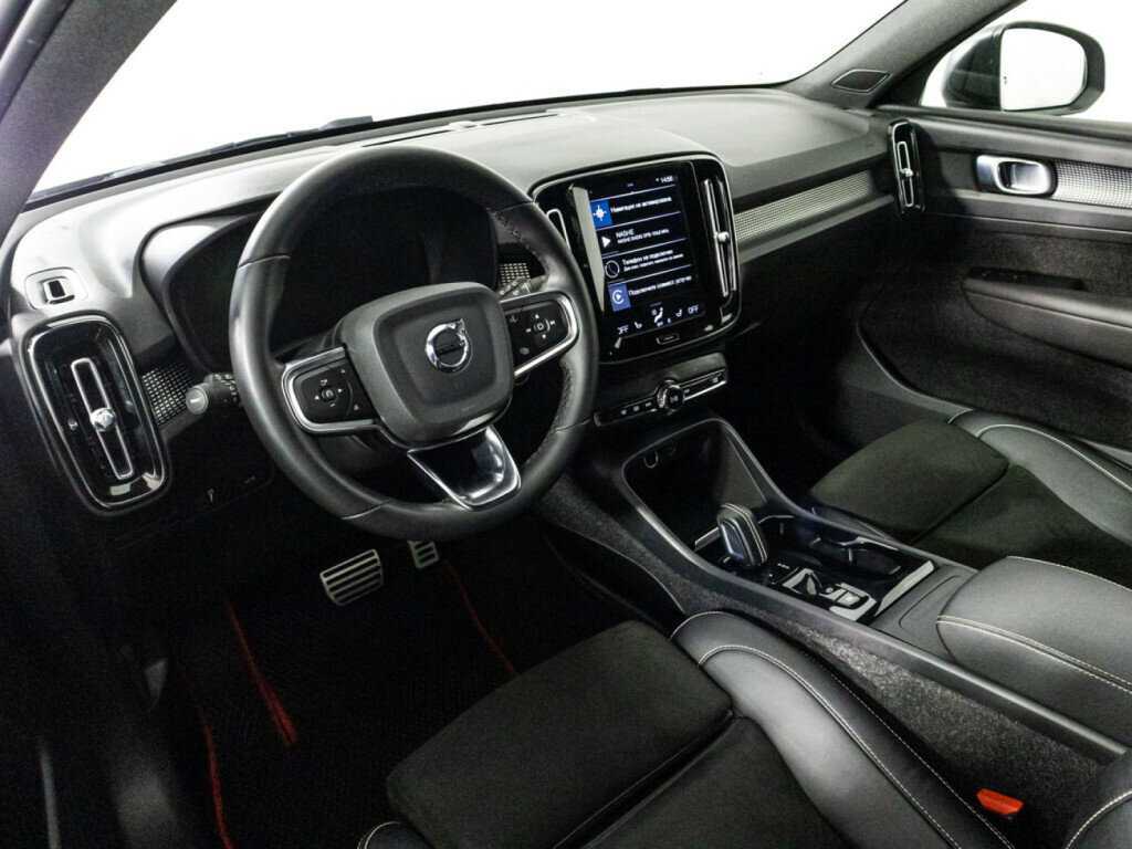 Купить Volvo XC40, 2021, 86 589 км, фото №11
