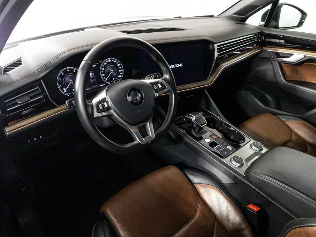 Купить Volkswagen Touareg, 2019, 138 328 км, фото №11