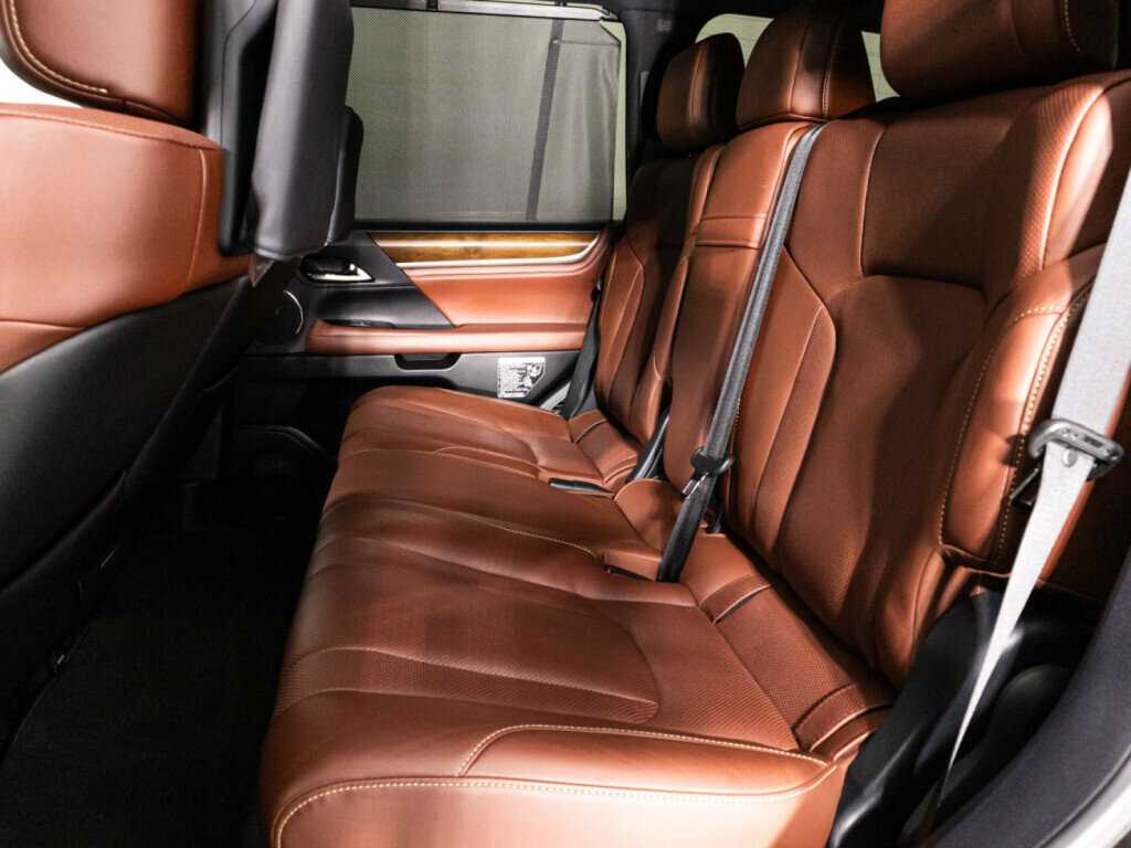 Купить Lexus LX 570, 2018, 54 444 км, фото №10