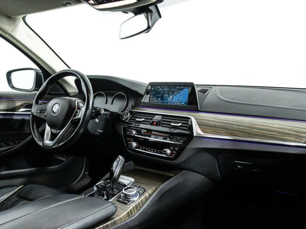 Купить BMW 5 серии 520d xDrive, 2017, 152 704 км, фото №9