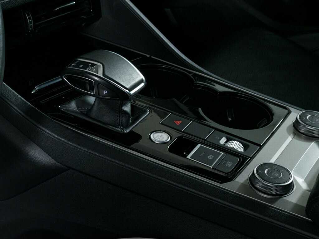 Купить Volkswagen Touareg, 2019, 157 305 км, фото №18