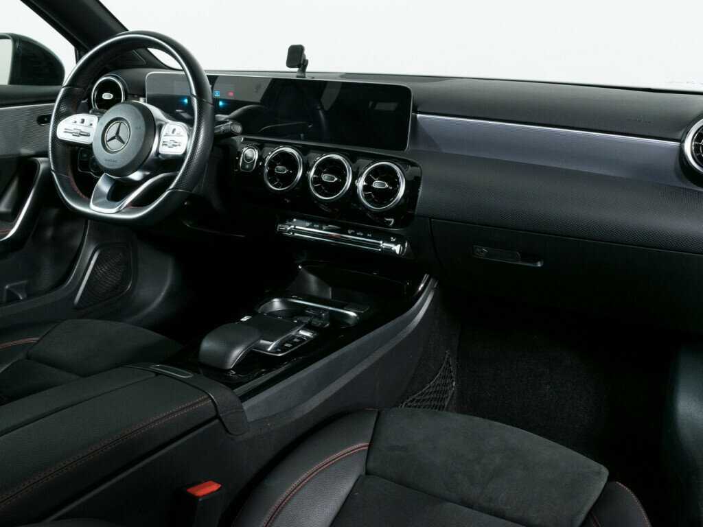 Купить Mercedes-Benz A-Класс 200, 2018, 60 000 км, фото №8