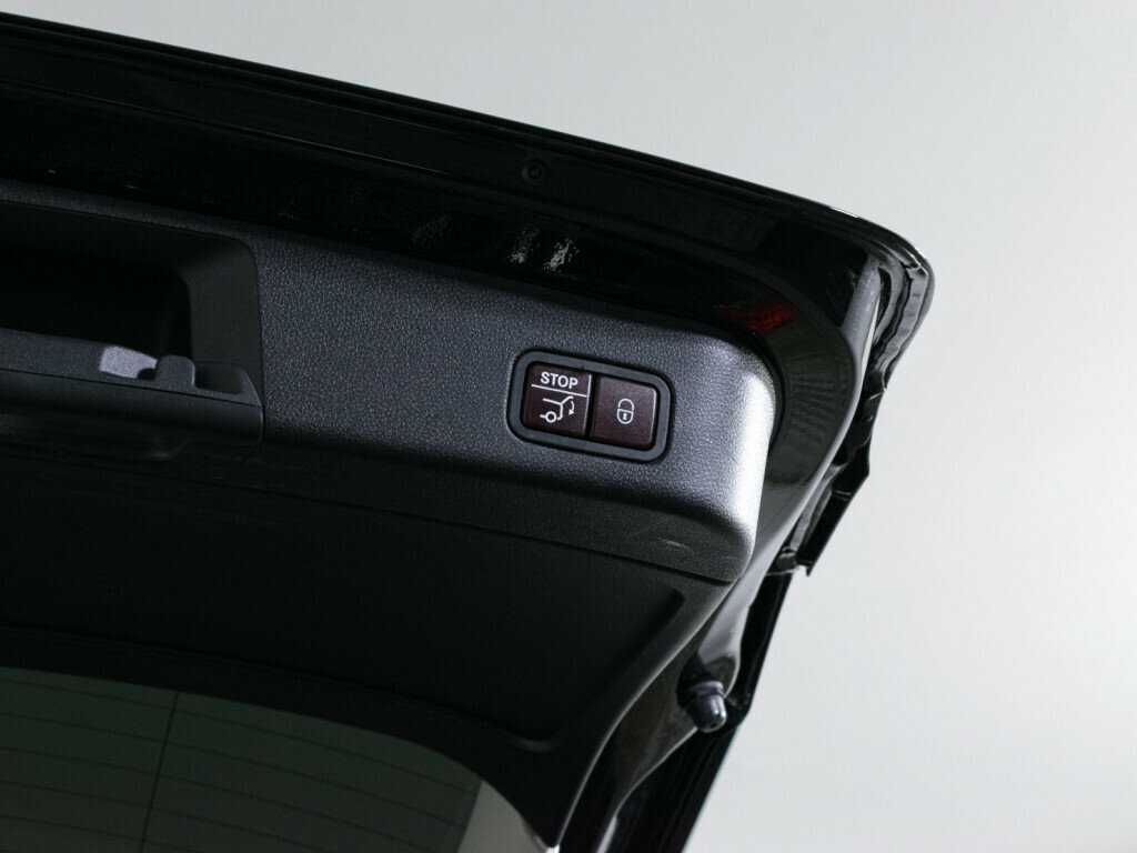 Купить Mercedes-Benz GLE 300, 2015, 83 135 км, фото №10