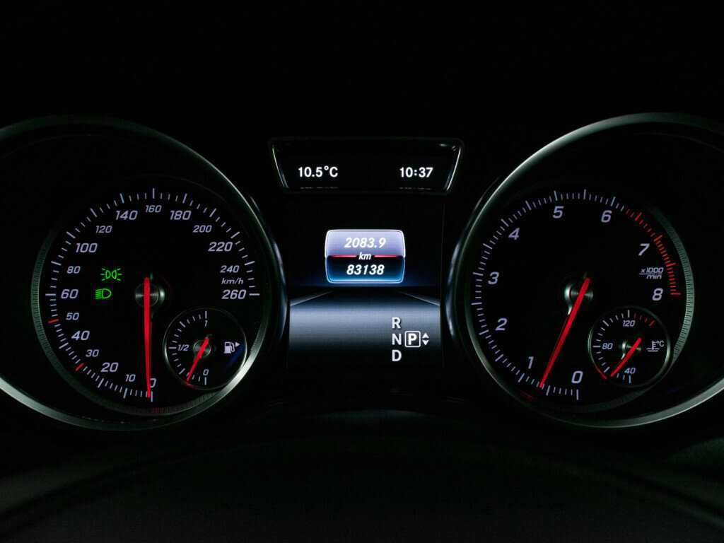 Купить Mercedes-Benz GLE 300, 2015, 83 135 км, фото №14