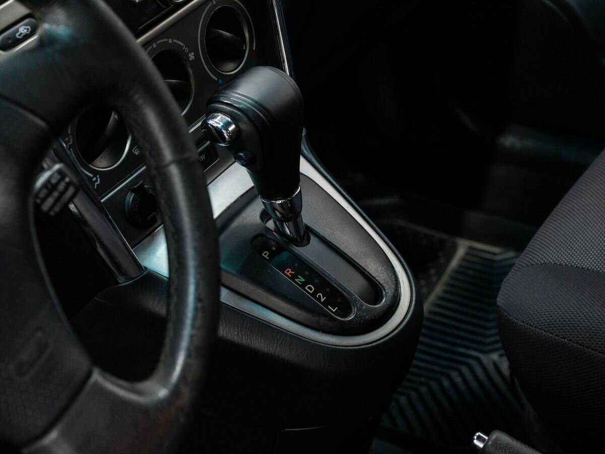 Купить Toyota Matrix, 2002, 221 000 км, фото №18