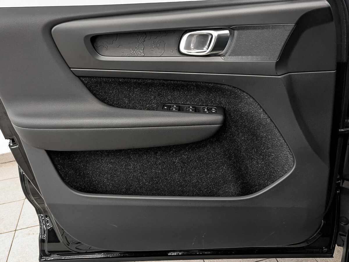 Купить Volvo XC40, 2019, 58 109 км, фото №19