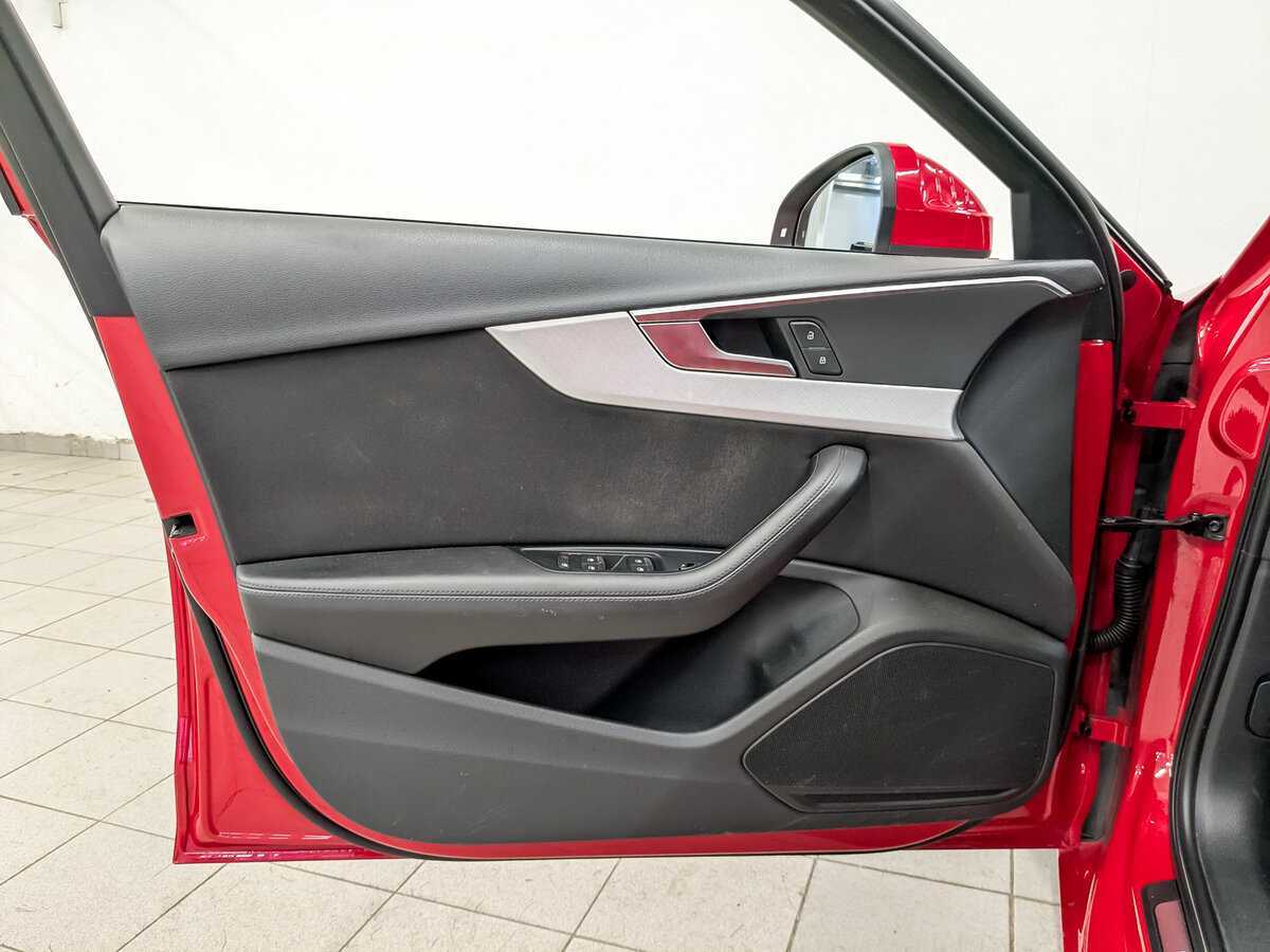 Купить Audi A4, 2017, 135 875 км, фото №17