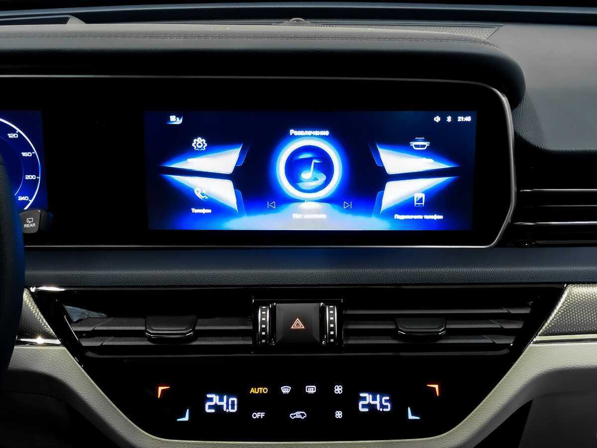 Купить Hongqi HS5, 2024, 3 580 км, фото №15