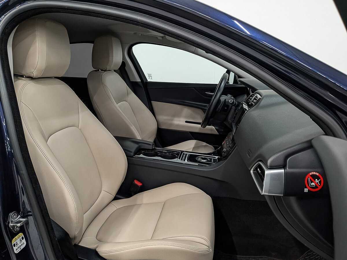 Купить Jaguar XE, 2017, 84 021 км, фото №20