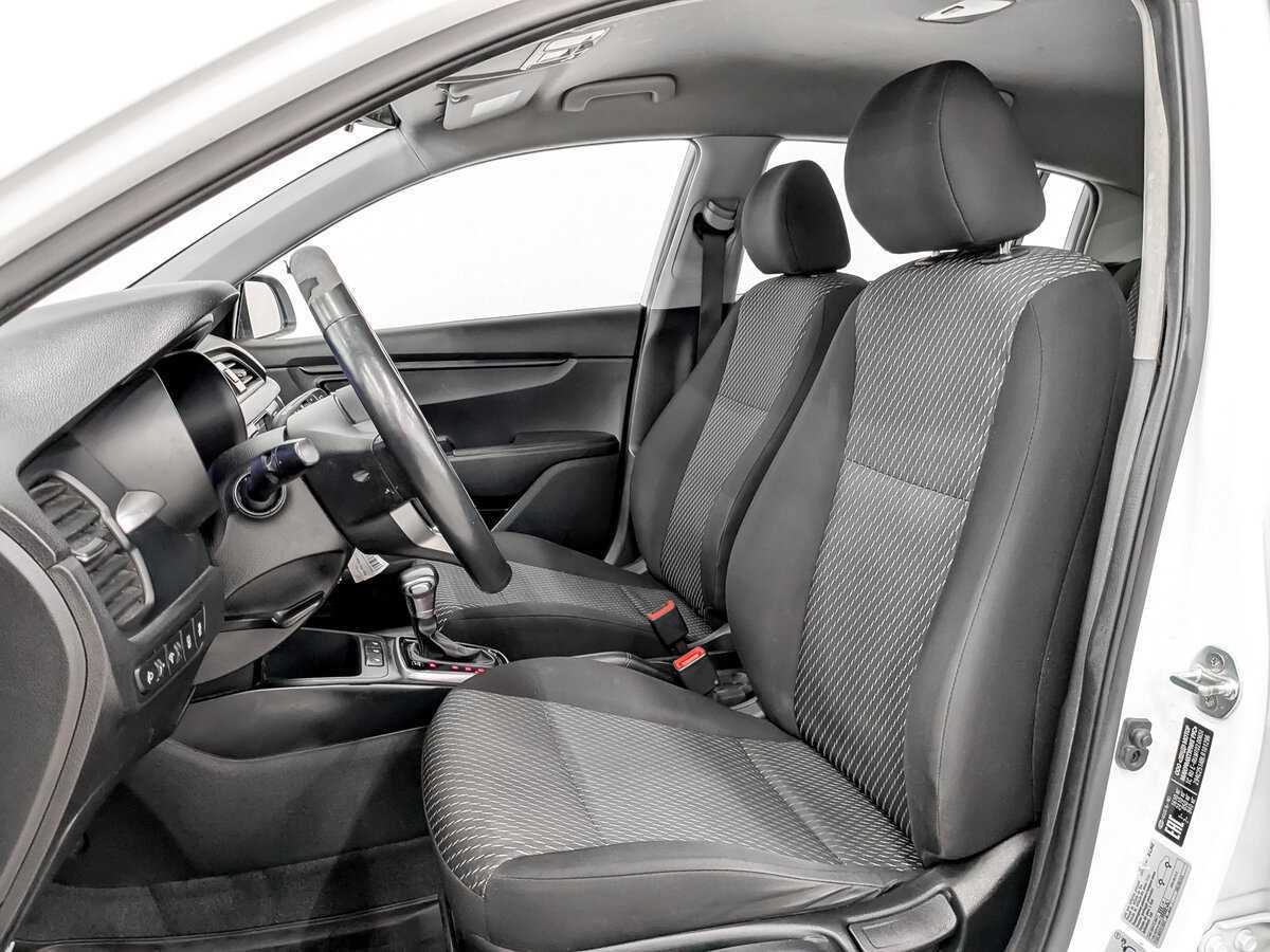 Купить Kia Rio X-Line, 2020, 189 068 км, фото №17